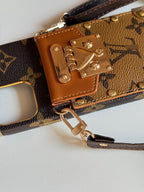 Brown iPhone case 2003| Accordion card holder (subject to the video)